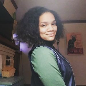 Meet your Posher, Yoriae